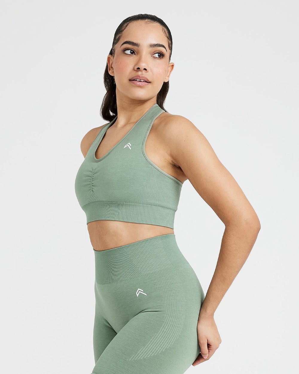 Oner Active Classic Seamless 2.0 V-Neck Bralette Sage Marl | 95AGHRCOX