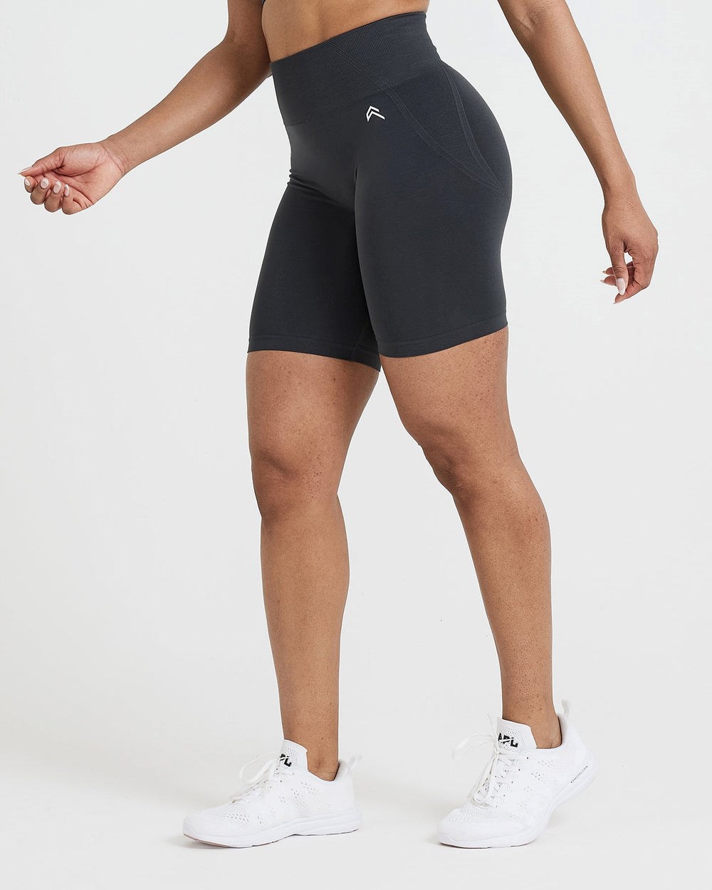 Oner Active Effortless Seamless Cycling Shorts Coal | 48LWHNRZA