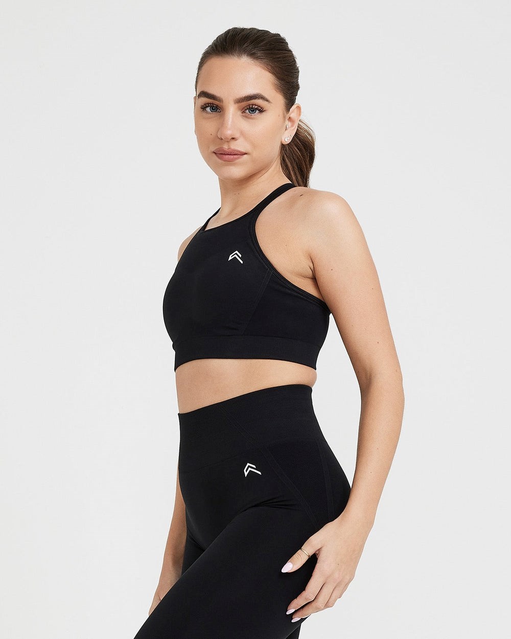 Oner Active Effortless Seamless High Neck Bralette Černé | 47VCQHLUA