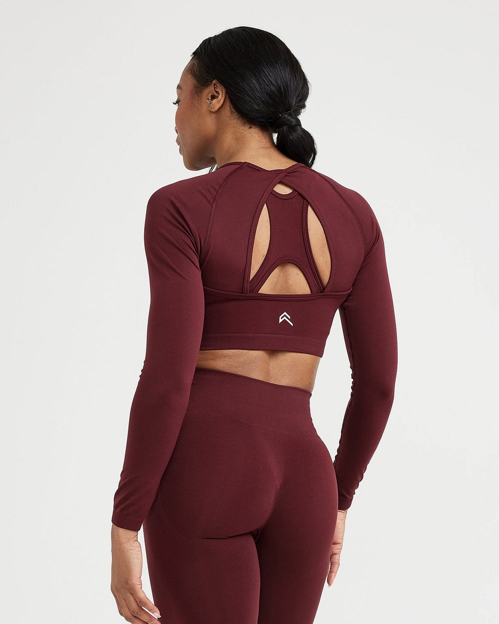 Oner Active Effortless Seamless Long Sleeve Crop Top Rosewood | 19QAEMBHZ