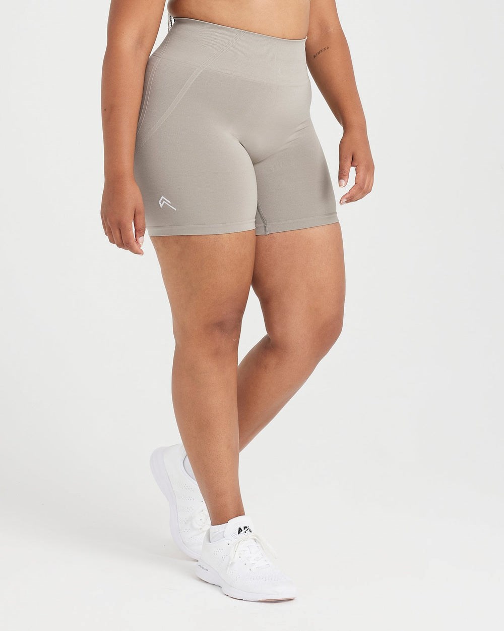 Oner Active Effortless Seamless Shorts Warm Sand | 74KYUMFVC