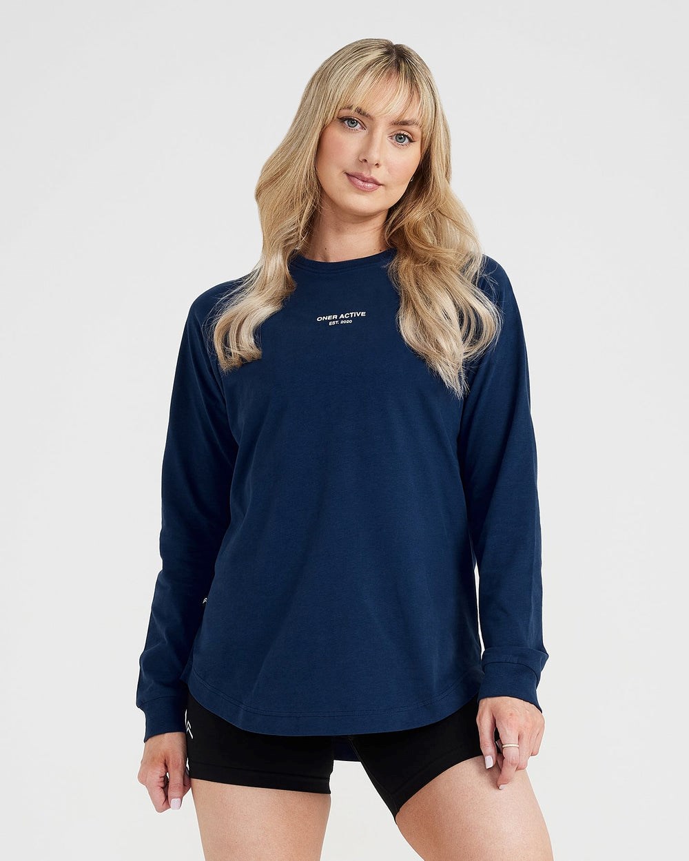 Oner Active Grafická Oversized Long Sleeve Tee Washed Midnight | 31FLTPNAB