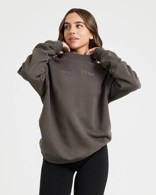 Oner Active Classic Lounge Oversized Crew Neck Tmavě | 19YCNPBRH